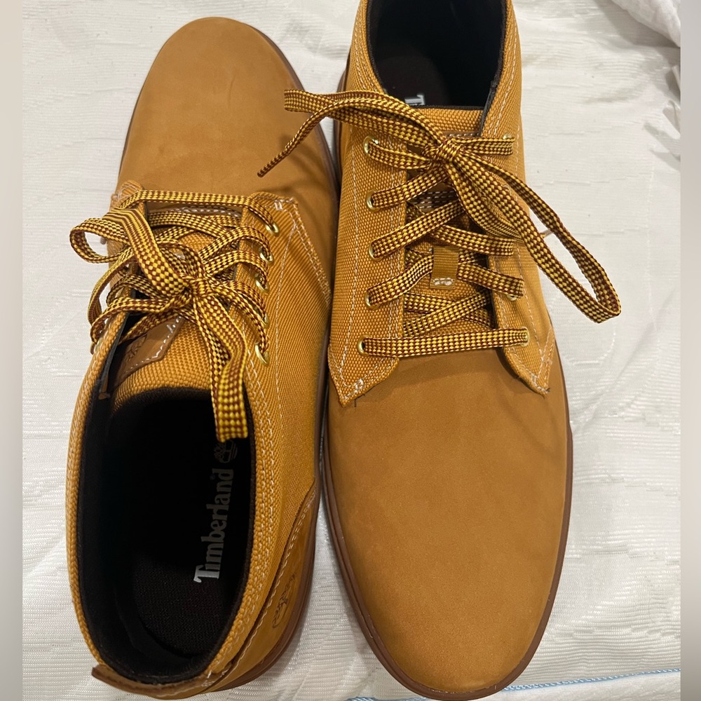 Timberland Men’s shoes - Picture 2 of 4